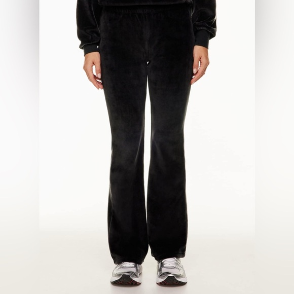 Aritzia Sommer Velour Pant Black size medium - Picture 3 of 13